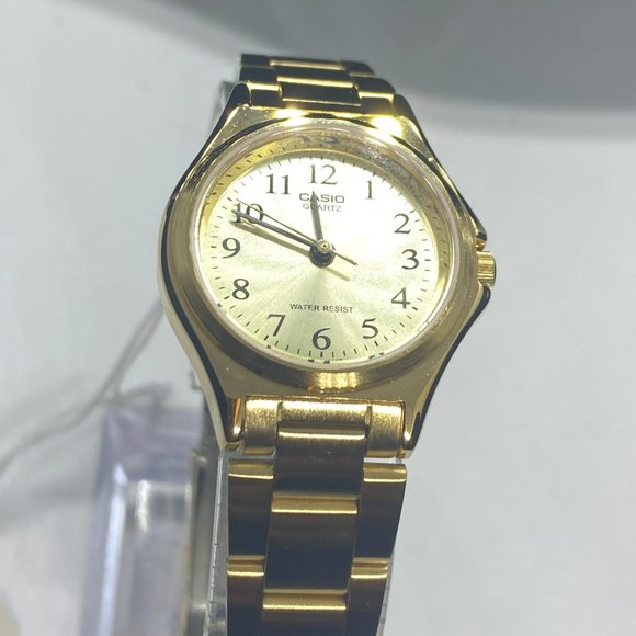 - Casio New Wrist Watch for Ladies / Teen / Adult , Staineless Steel Goldt… - Picture 2 of 5